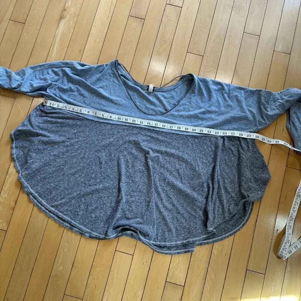 FREE PEOPLE / WE THE FREE Boxy Two Tone Long Sleeve T Shirt - Medium - Picture 8 of 9